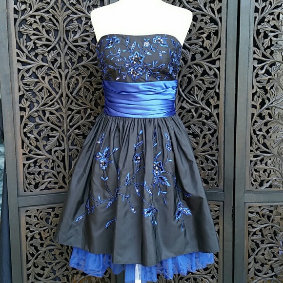 Morgan & Co. Dresses & Skirts - Morgan & Co. Black and Blue Evening Dress